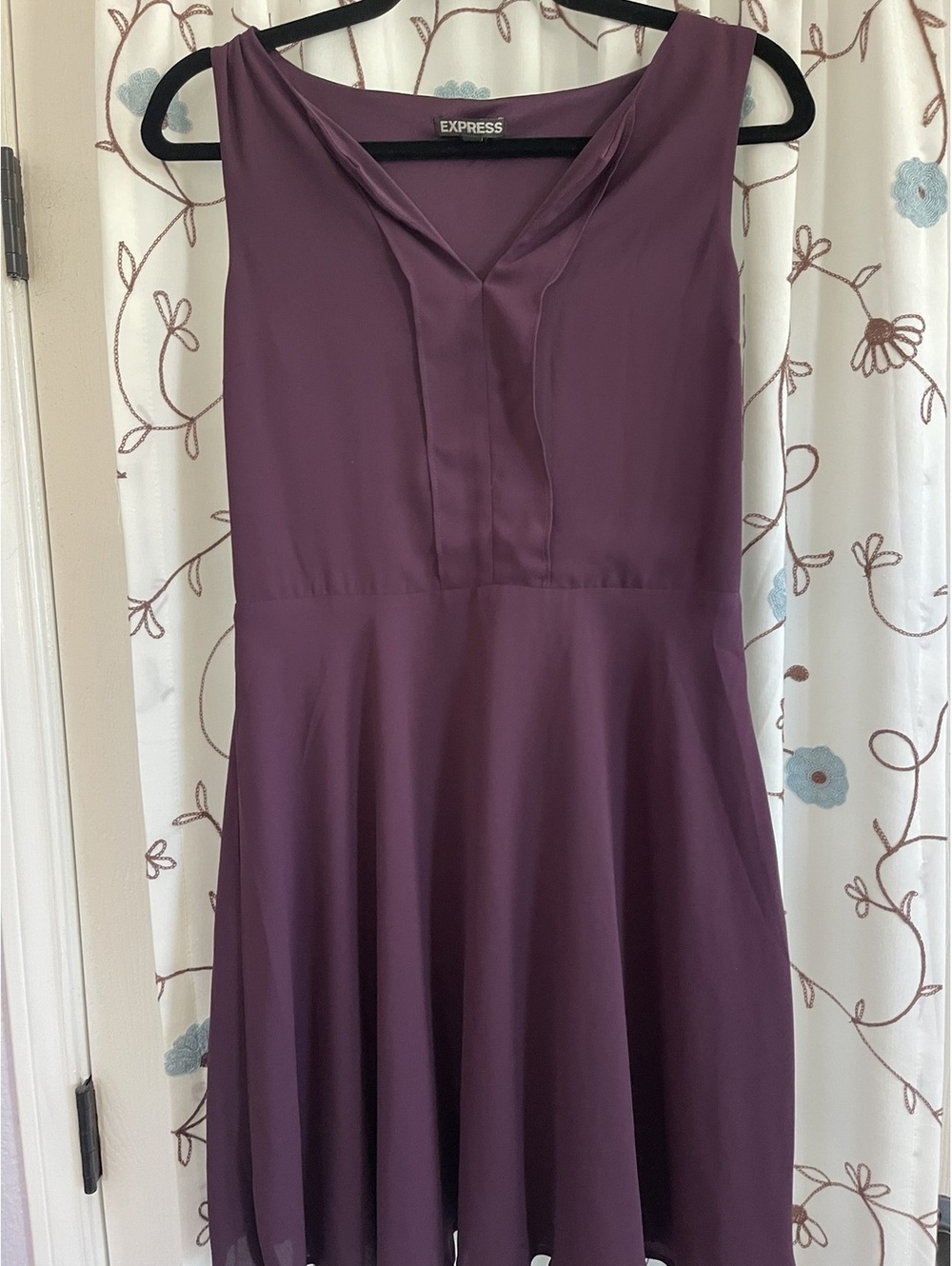 S | Express | Plum sleeveless fit-and-flare dress - Picture 2 of 7